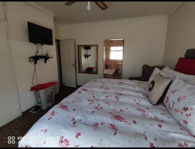 4 BEDROOM HOUSE FOR SALE IN BIRCH ACRES